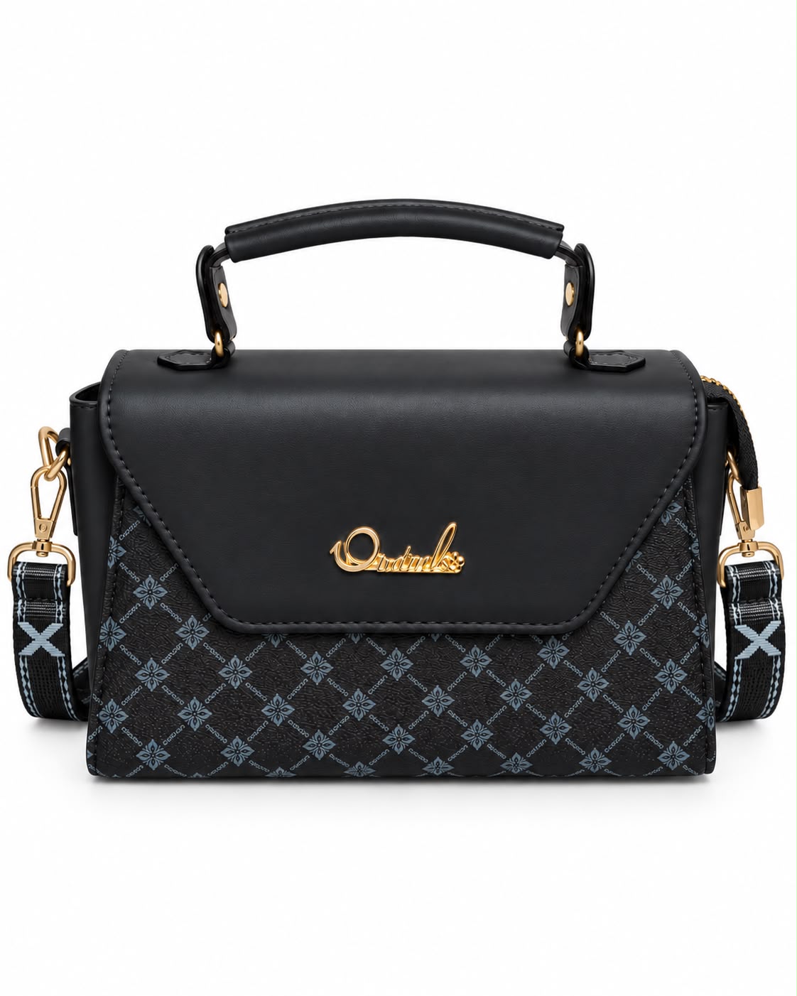 Black flap bag with diamond-print base